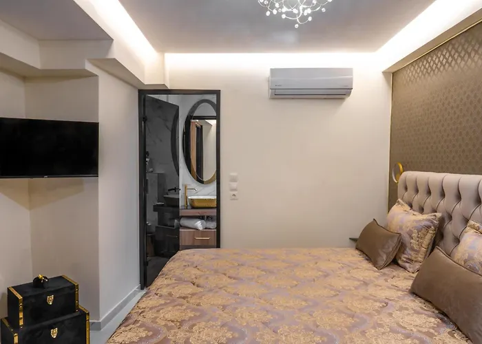Odysseus Luxury House بيت للعطل *